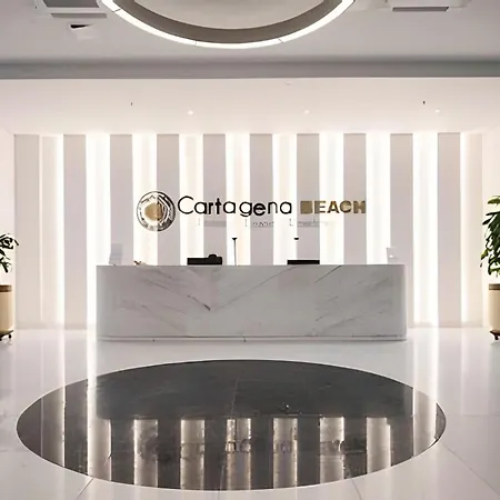 Apartamento / *